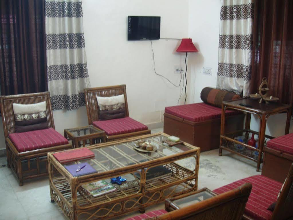רישיקש Amraai Homestay מראה חיצוני תמונה